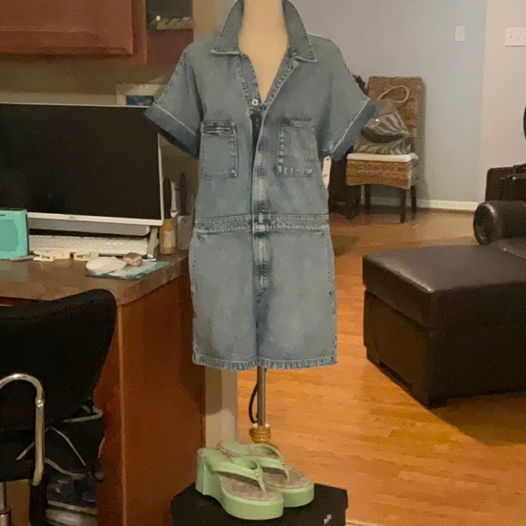 Coach Pistachio (Green) Platform Wedge Flip Flops Size 9, NWT - Picture 6 of 16